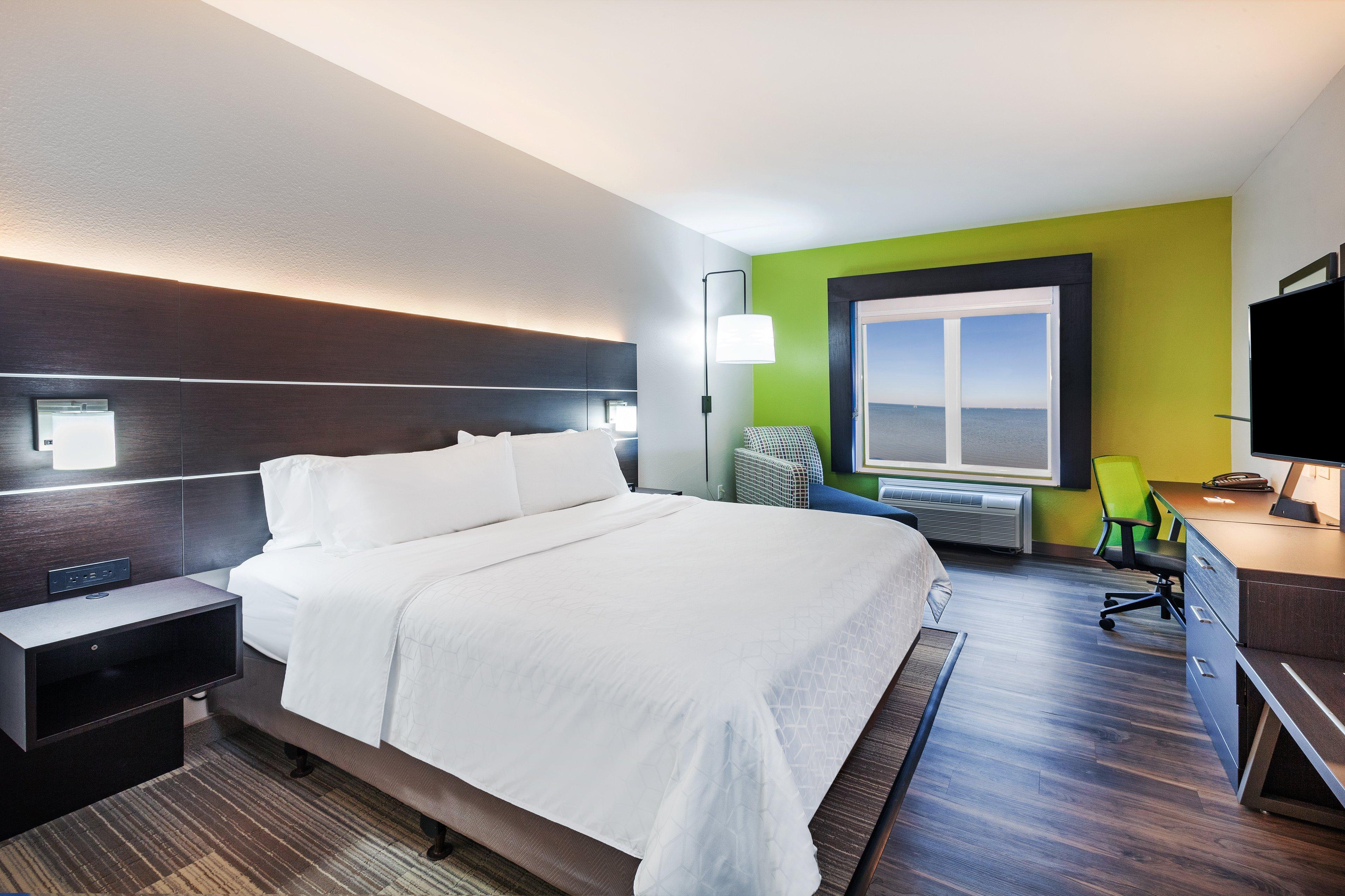 Hotel Holiday Express By Ihg 2*