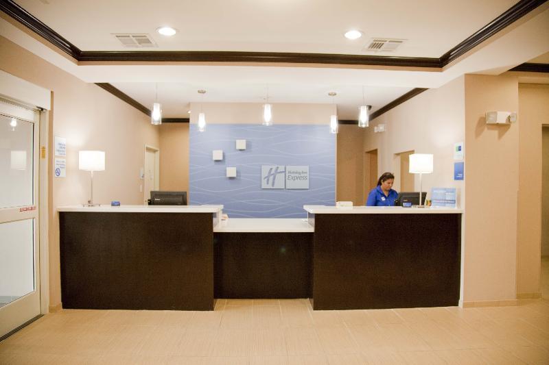 Holiday Express By Ihg Port Lavaca